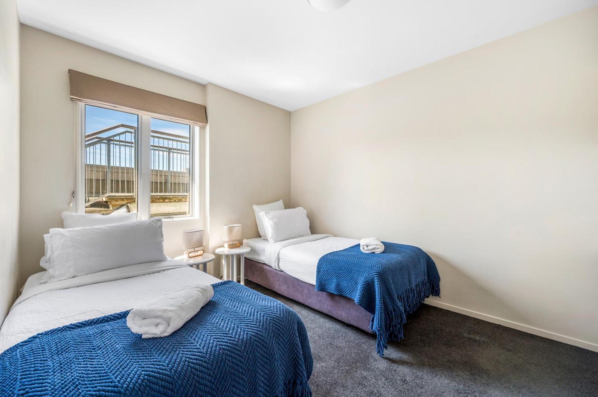 Bright 2Br Apartment With Hot Tub - Walk To Town - Park Free Wanaka Exterior foto